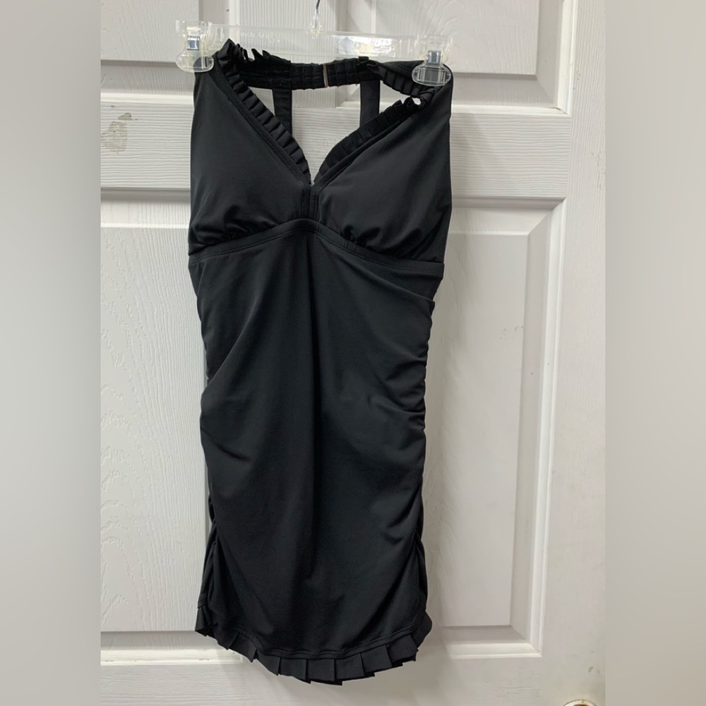 8D to 16D Jantzen one piece swimsuit adjusts up and down different looks…